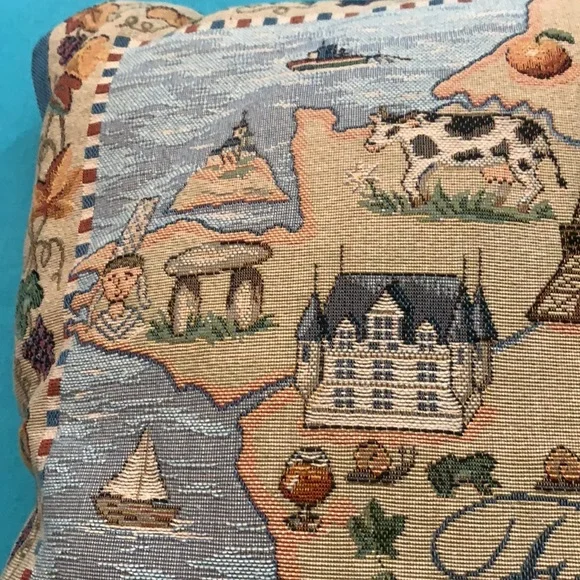 METRAX SOUVENIR FRANCE TAPESTRY DECOR PILLOW MADE IN BELGIUM EIFFEL TOWER FRENCH